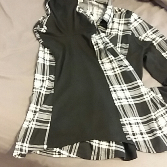 Plaid Button Up - Picture 3 of 4